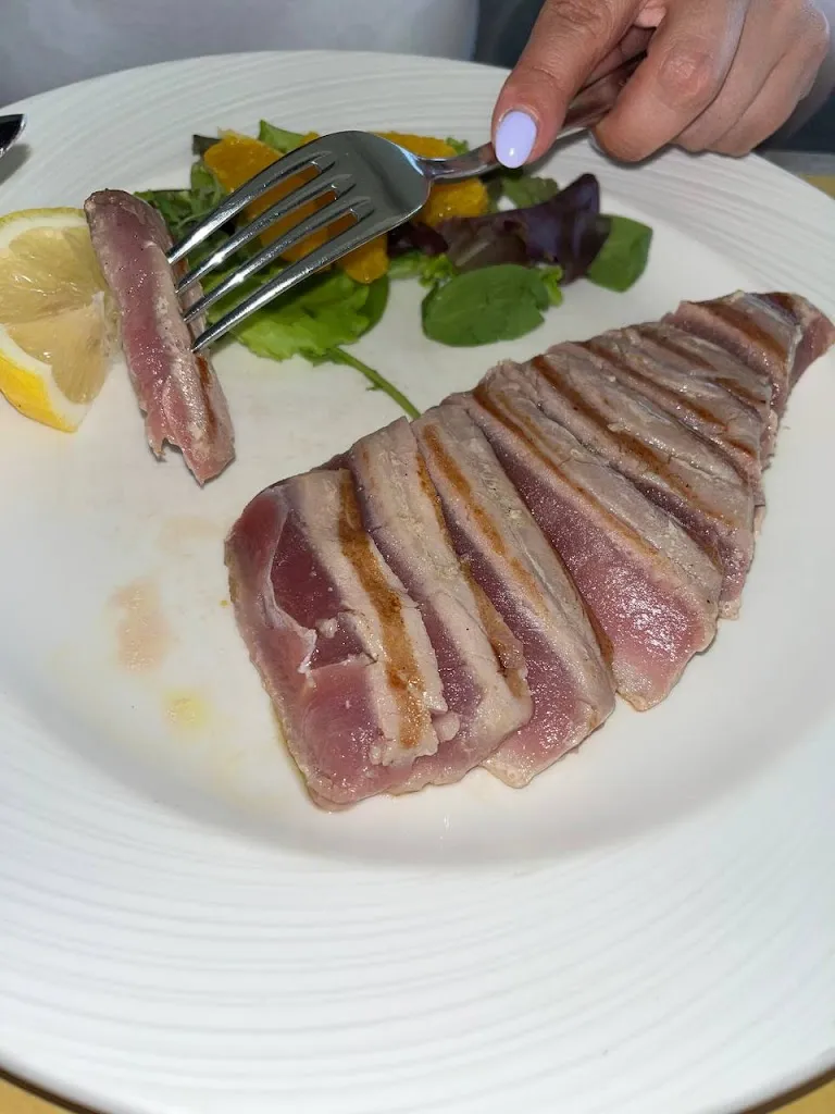 Evgenia Shalimova_Ristorante Arcimboldo Di Francesca Marilungo_Lido di Fermo_recensione