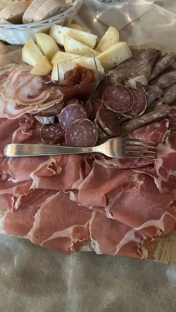 Daniele Pavese_Agriturismo La Faggiola Azienda Agricola Biologica_Macerata Feltria_recensione