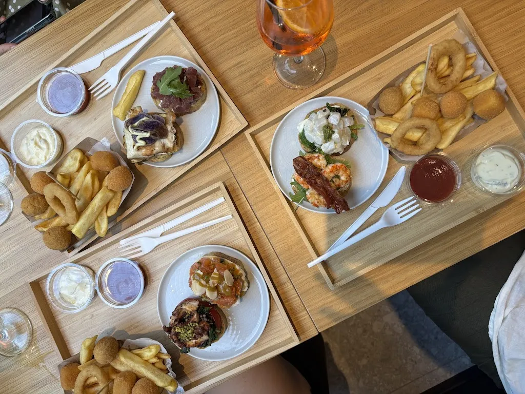 Fish Mare_Jesi_slider_image_3