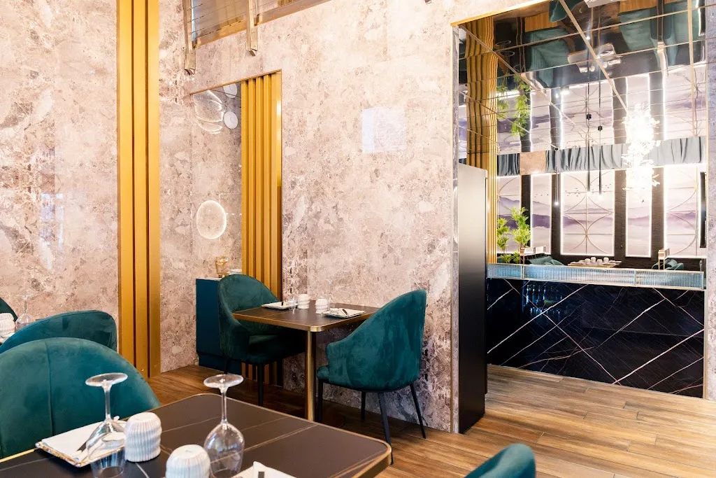 Semì restaurant Sushi Jesi restaurant in Jesi