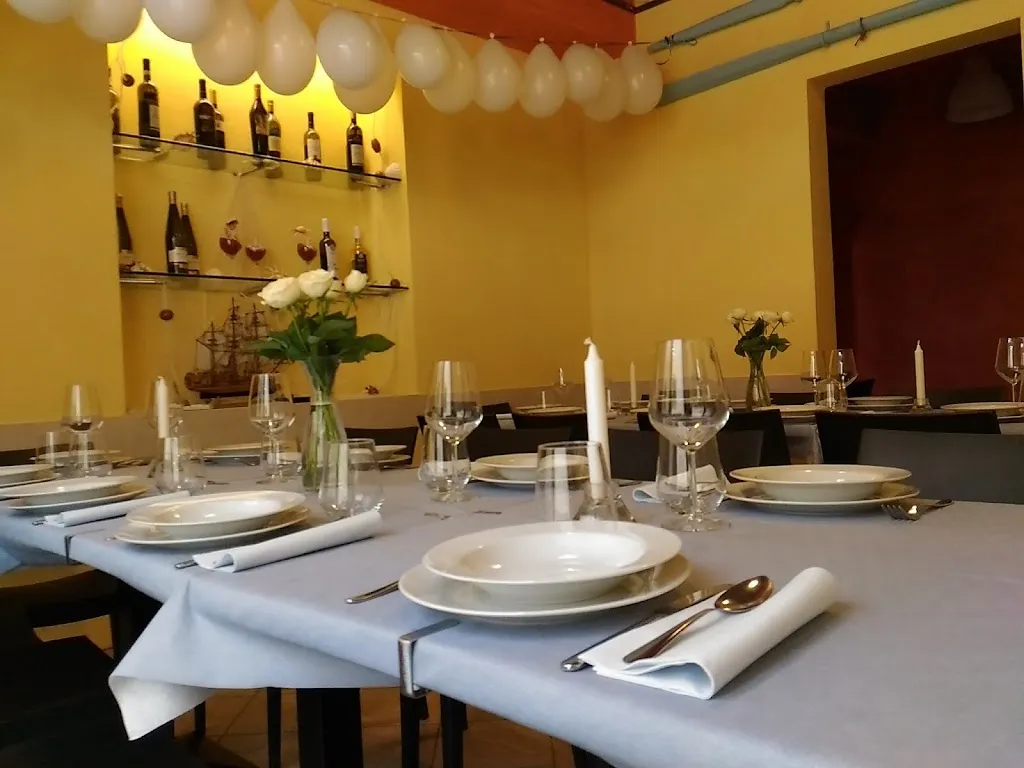 Pesce Pazzo restaurant in Jesi