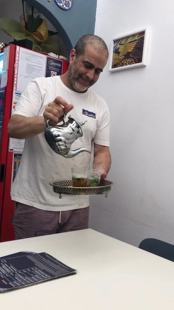 Mir Mousa Hosseini_Pizzeria ristorante Yasmine Pizza&Food (Piatti tradizionali Marocco)_Jesi_review