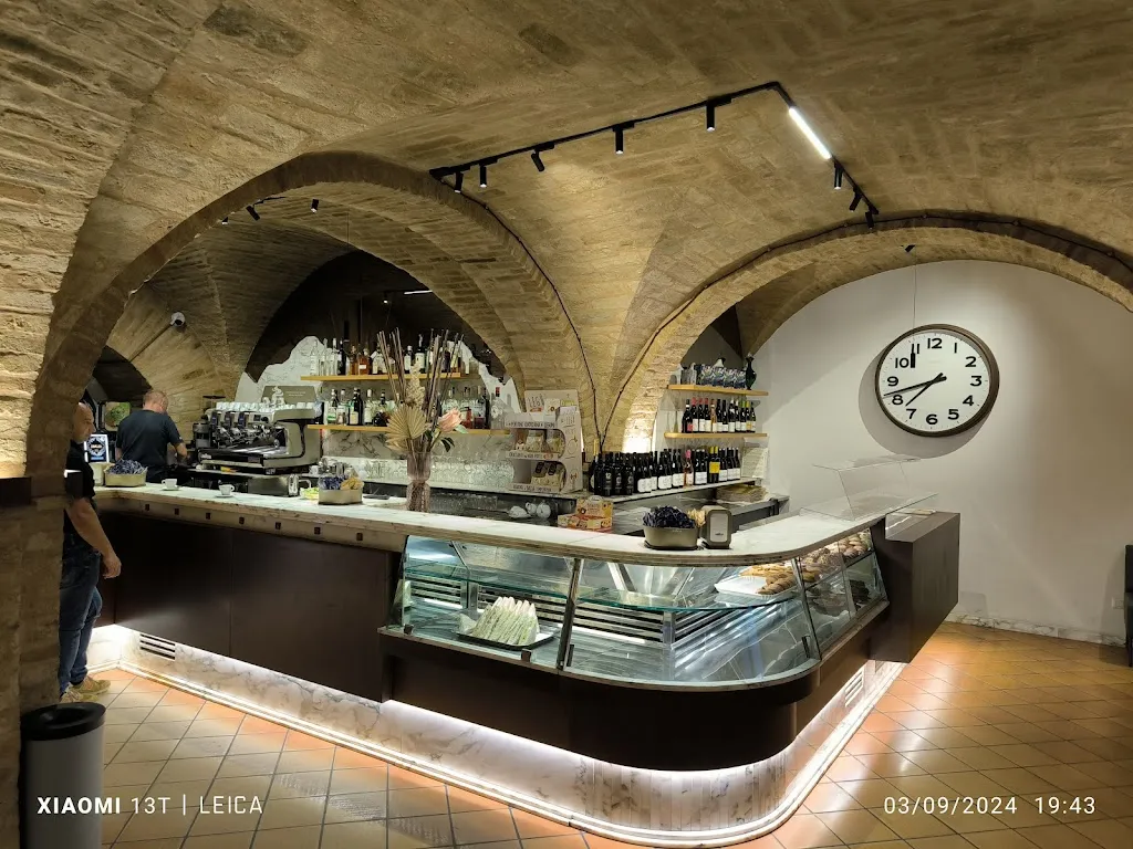 Tommy Cit_Bar La Rotonda di Luca Senzacqua_Magliano di Tenna_review