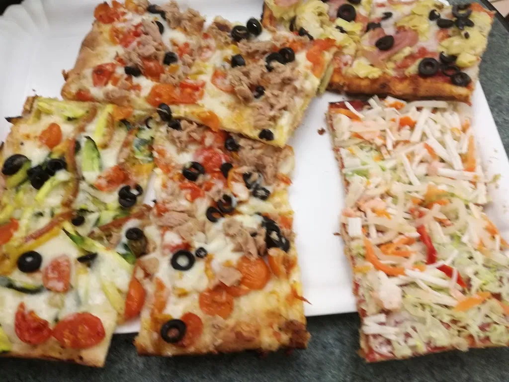 Pizzeria Pasticceria La Mimosa_Magliano di Tenna_slider_image_2