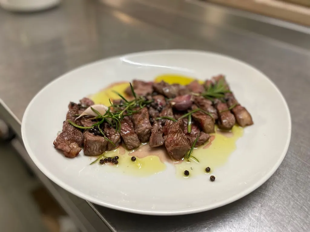 Ristorante Pizzeria Lady Green_Maiolati Spontini_slider_image_3