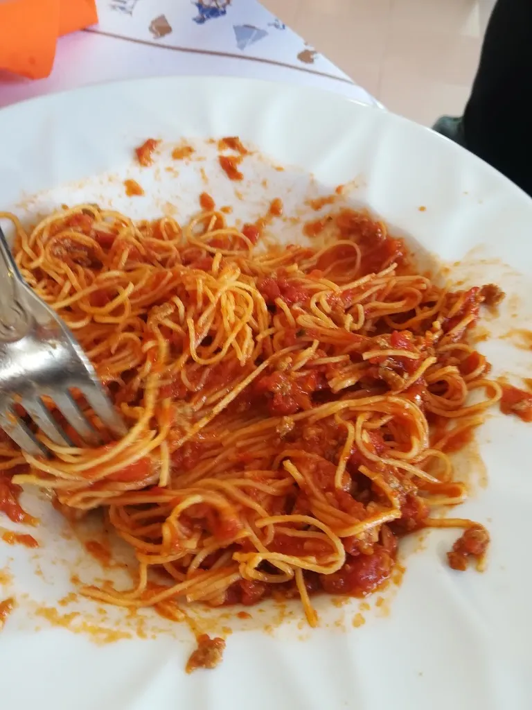 Gertraud K._Pizzeria La Perla_Marina di Altidona_review