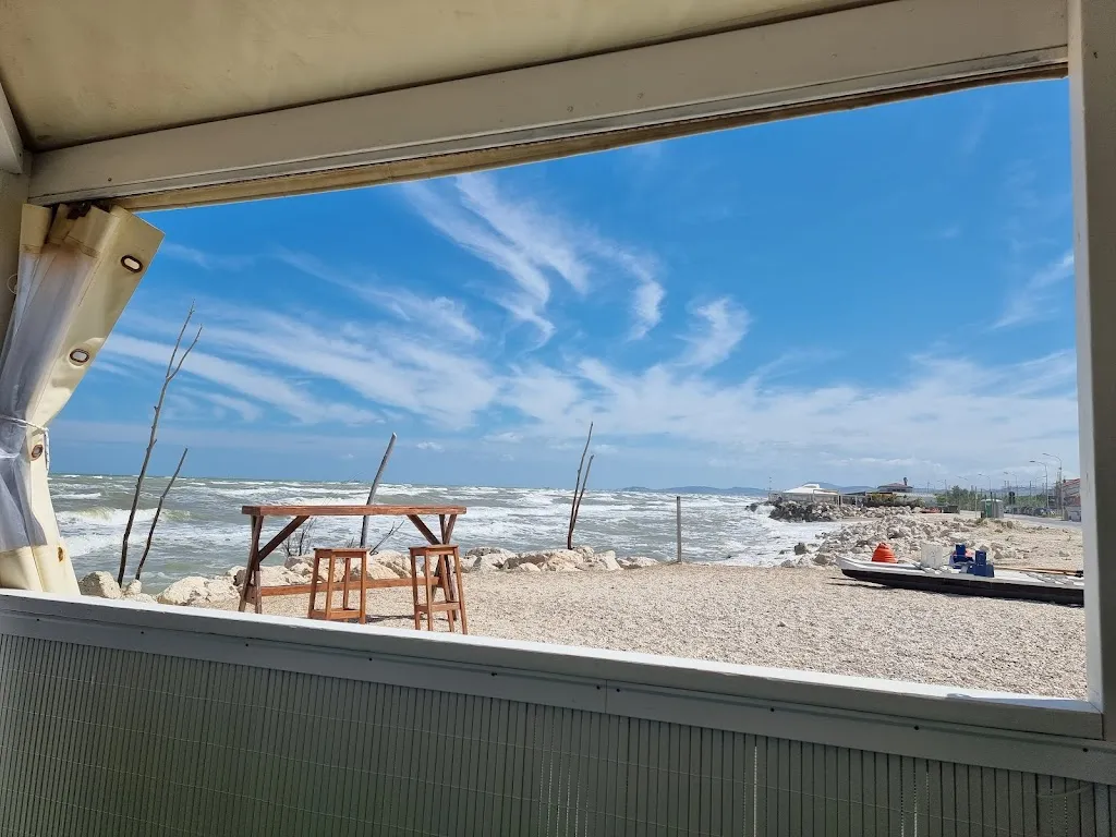 Tim Pearson_La Cala Ristorante Bar_Marina di Montemarciano_review