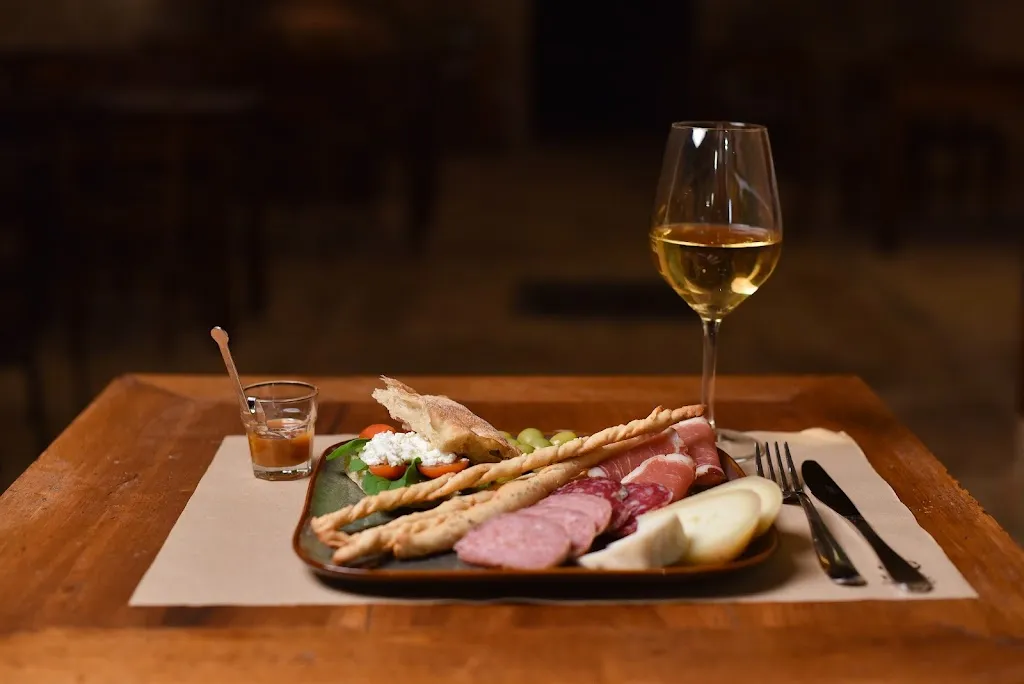 Sassinpiazza_Massa Fermana_slider_image_2