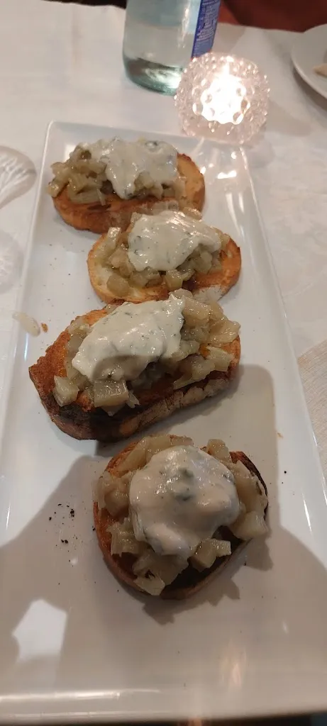 Cristiano Nardi_Locanda del Sole Agriturismo Ristorante Osteria Cucina Tradizionale Carne Marchigiana Alloggi Piscina Eventi_Massa Fermana_avis