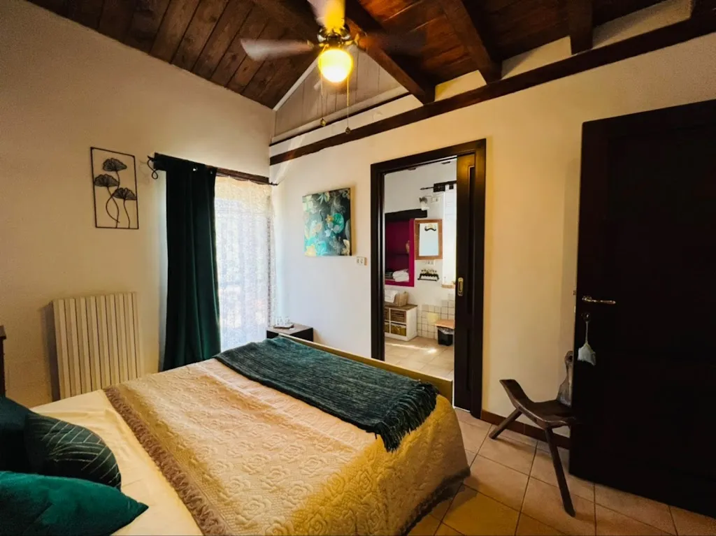 Locanda del Sole Agriturismo Ristorante Osteria Cucina Tradizionale Carne Marchigiana Alloggi Piscina Eventi_Massa Fermana_slider_image_2