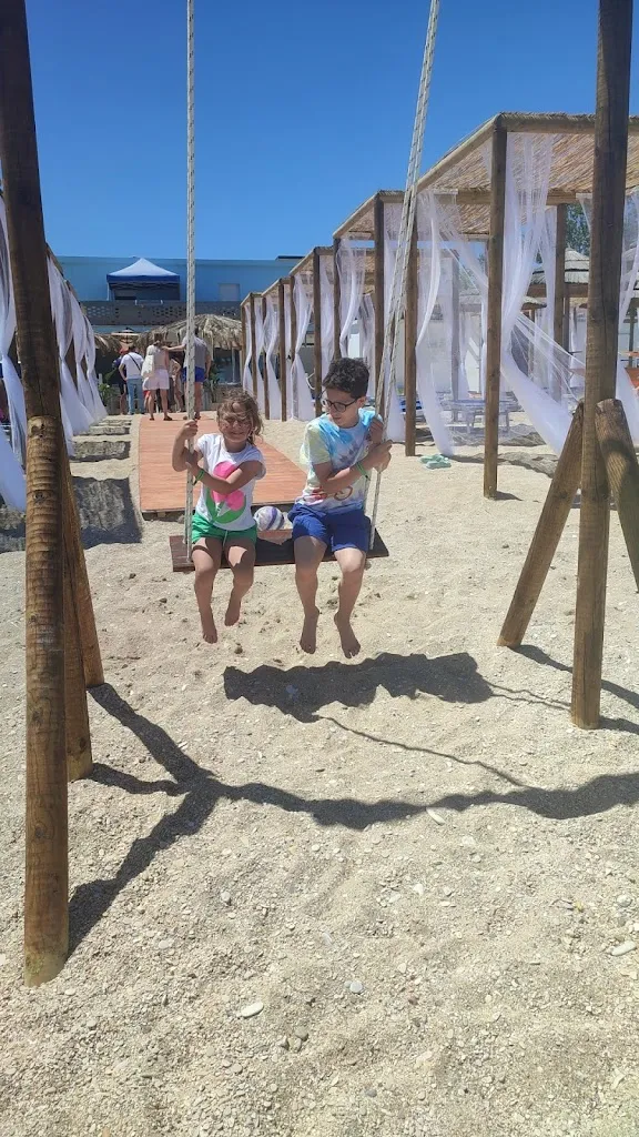 Anna Palma_Nami - Beach & Restaurant_Massa Fermana_review