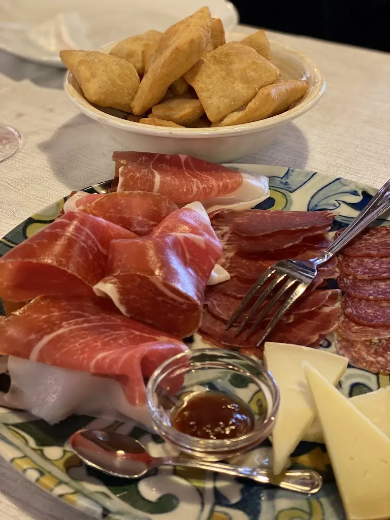 Luigino Marzetti_Ristorante per Eventi Villa Amaranto_Massignano_review