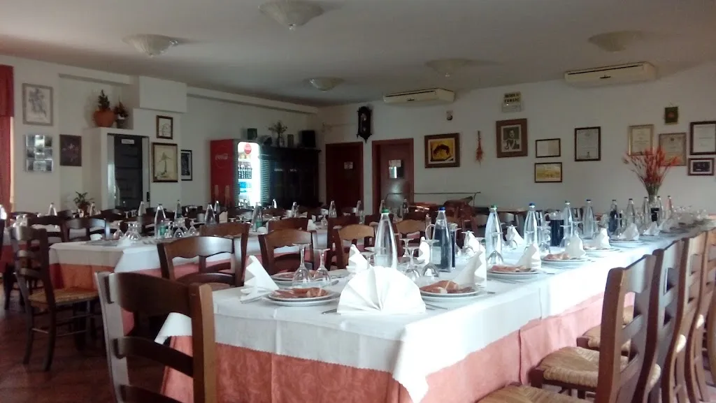 Hotel Le Palme restaurant in Massignano