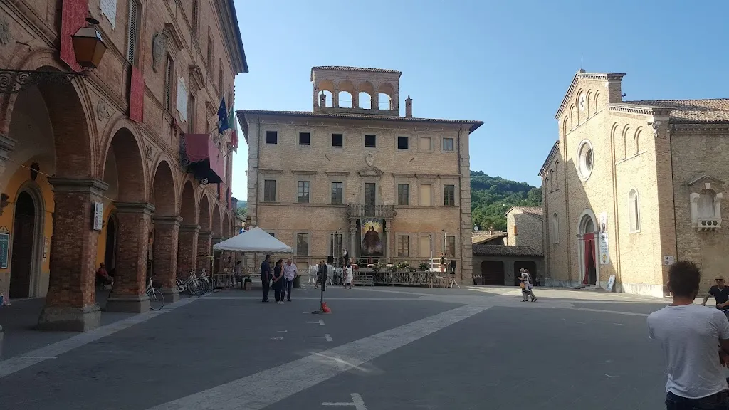 Jose Figuera_Ristorante Bar Taverna del Cacciatore_Mercatello sul Metauro_review