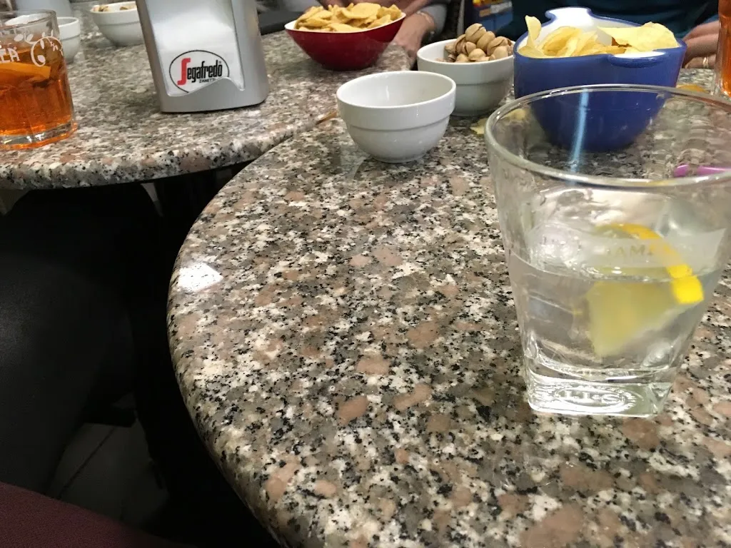 Marco Crisci_Caffe Rinaldi Di Guerra Franco_Mercatello sul Metauro_review