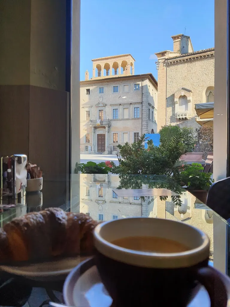 Caffe Rinaldi Di Guerra Franco restaurant in Mercatello sul Metauro