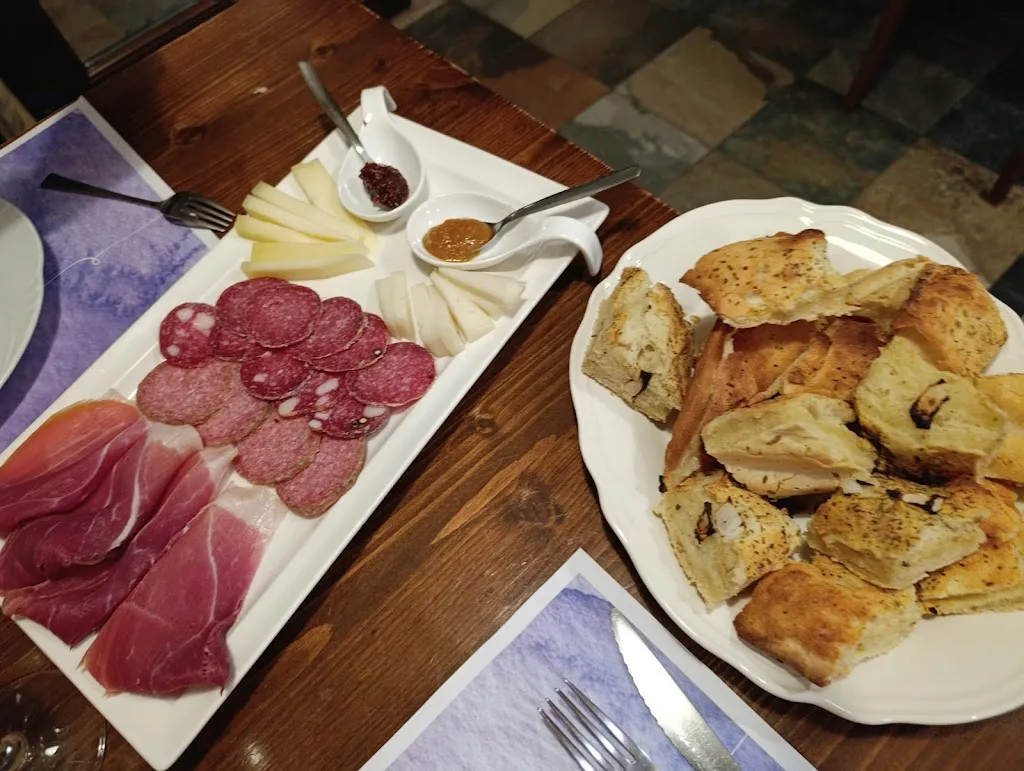 Osteria delle Viole_Mergo_slider_image_3