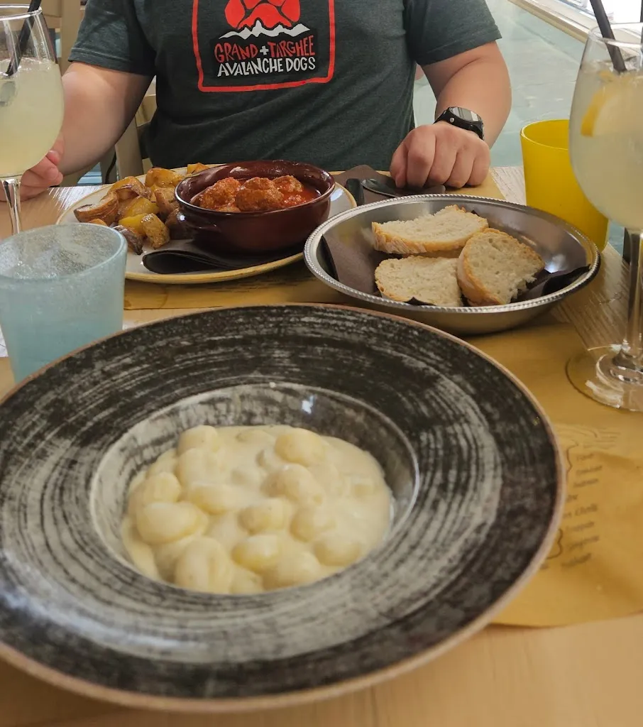 Isabel Dutta_Trattoria Vecchio Mercato_Mercato Vecchio_review