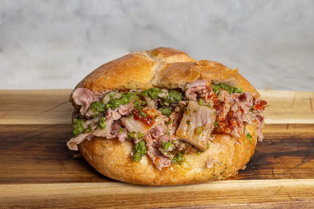 Famiglia Bambi_Mercato Vecchio_slider_image_3