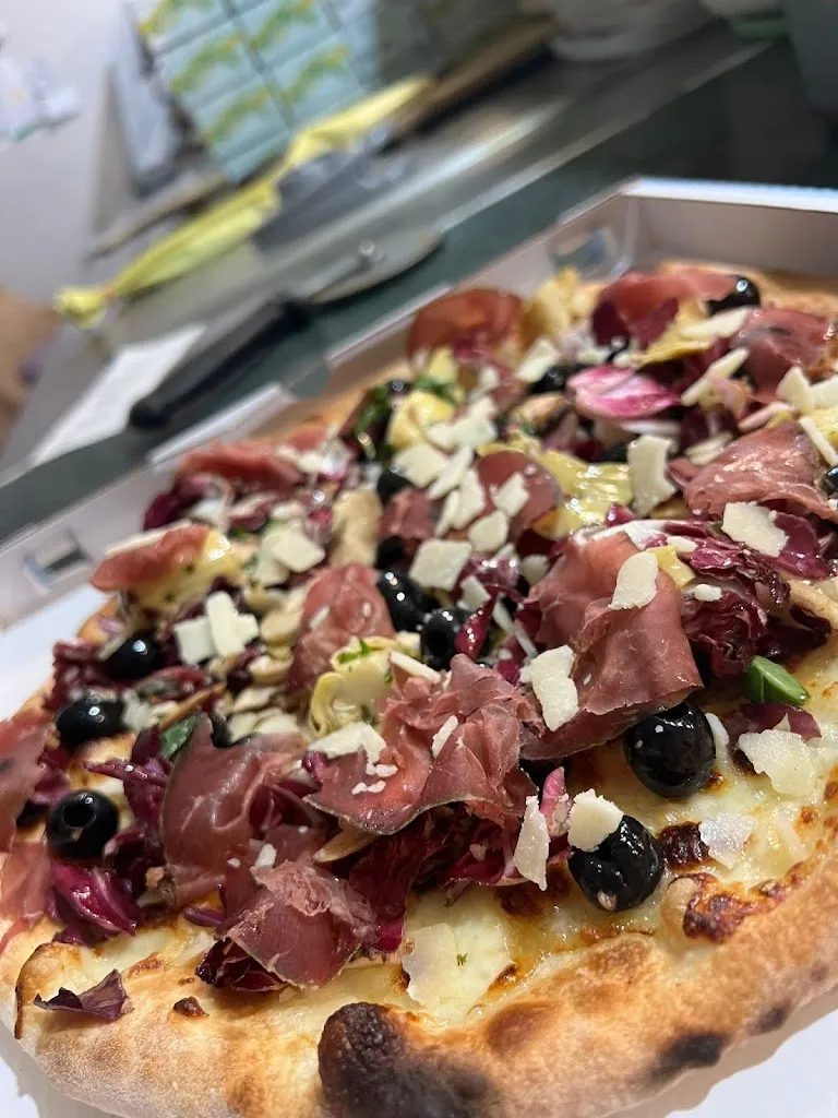 Pizzeria Da Alby_Mombaroccio_slider_image_3