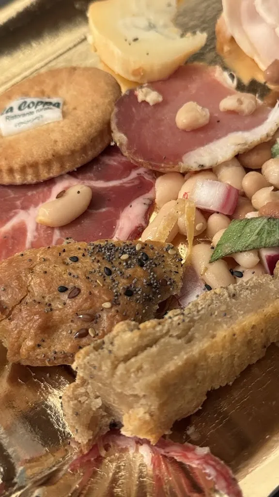 Untold Europe_La Coppa Ristorante rurale_Mombaroccio_review