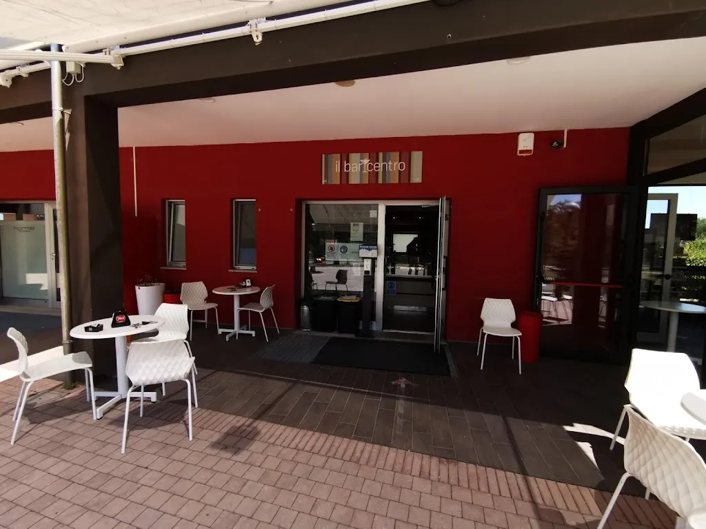 Baricentro restaurant in Mombaroccio