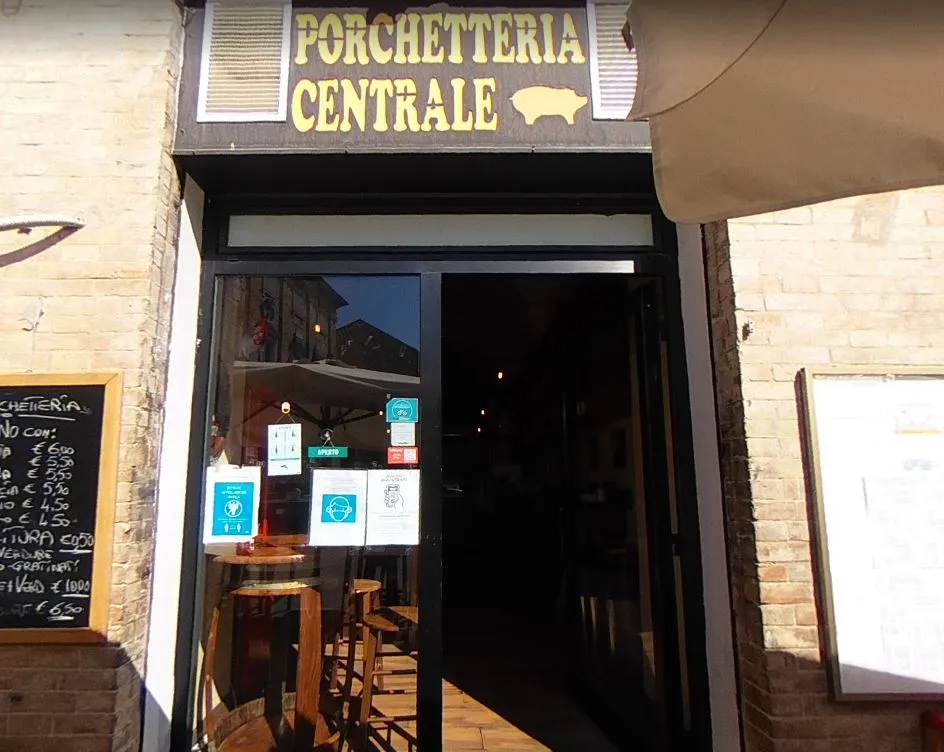 Porchetteria Centrale_Macerata_slider_image_1