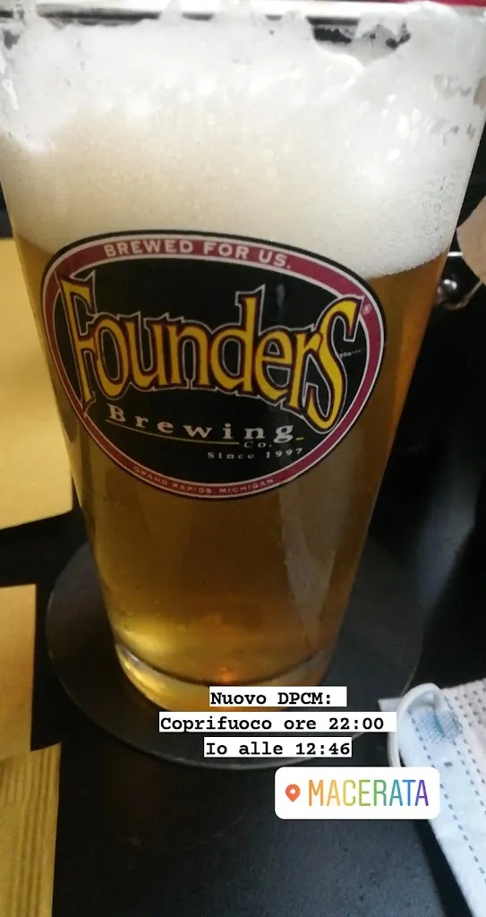 Kerri Montemaggio_birreria FABRIC Macerata_Macerata_review