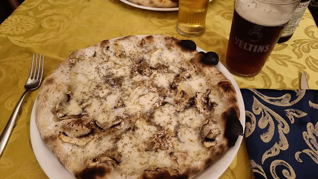 Flavius Dumitrascu_Ristorante-Pizzeria da Silvano di Ferri F._Macerata_review