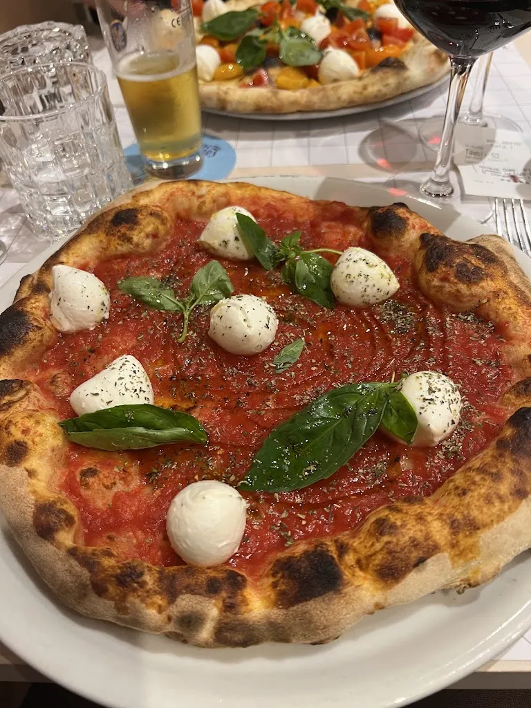 Officina Fine Food_Macerata_slider_image_2