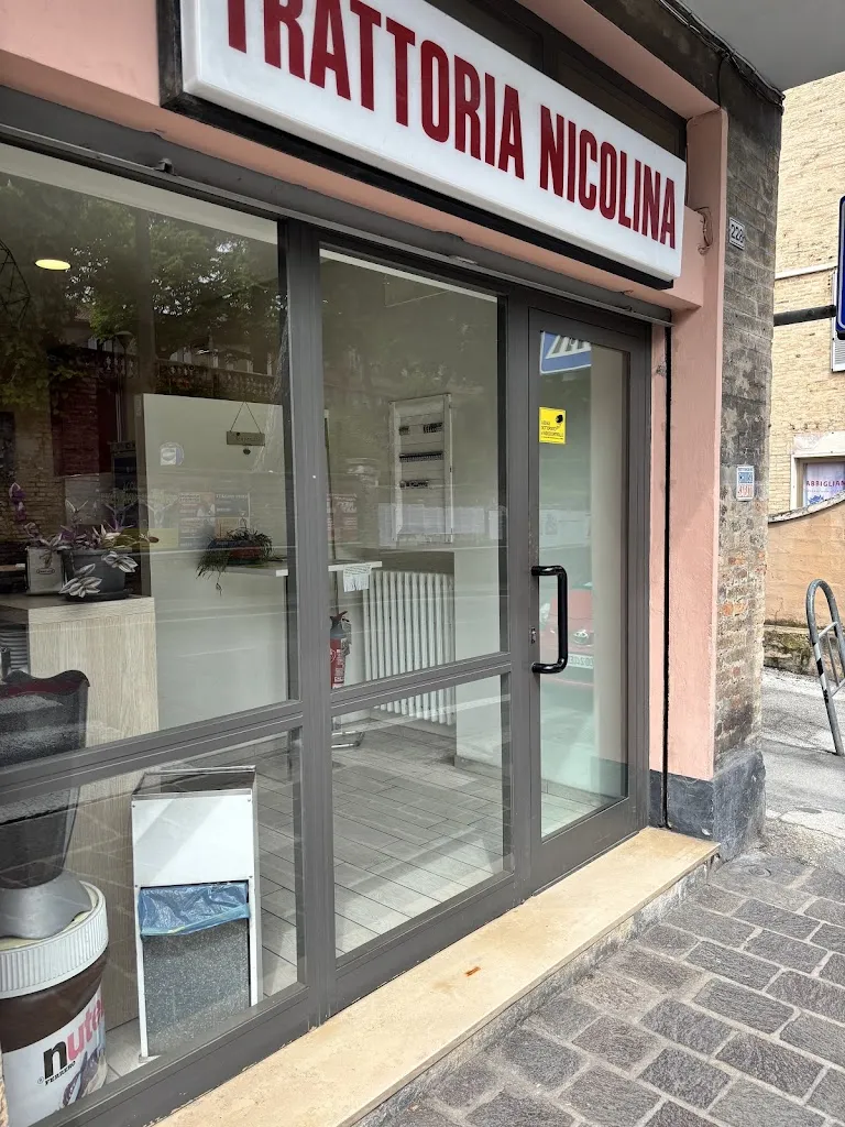 Bar Trattoria Nicolina restaurant in Macerata