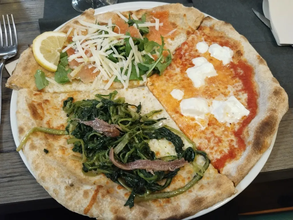 Pizzeria da Giovanni_Macerata_slider_image_3