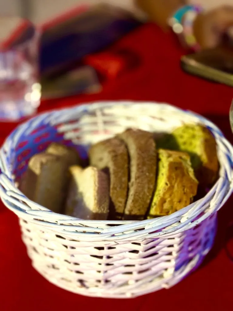 Marco Lavoro_O la va O la spacca_Macerata_recensione