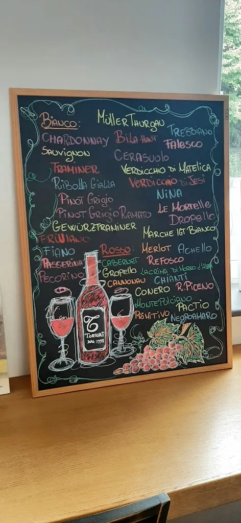 Bar Enoteca Ristorante Torquati restaurant in Macerata