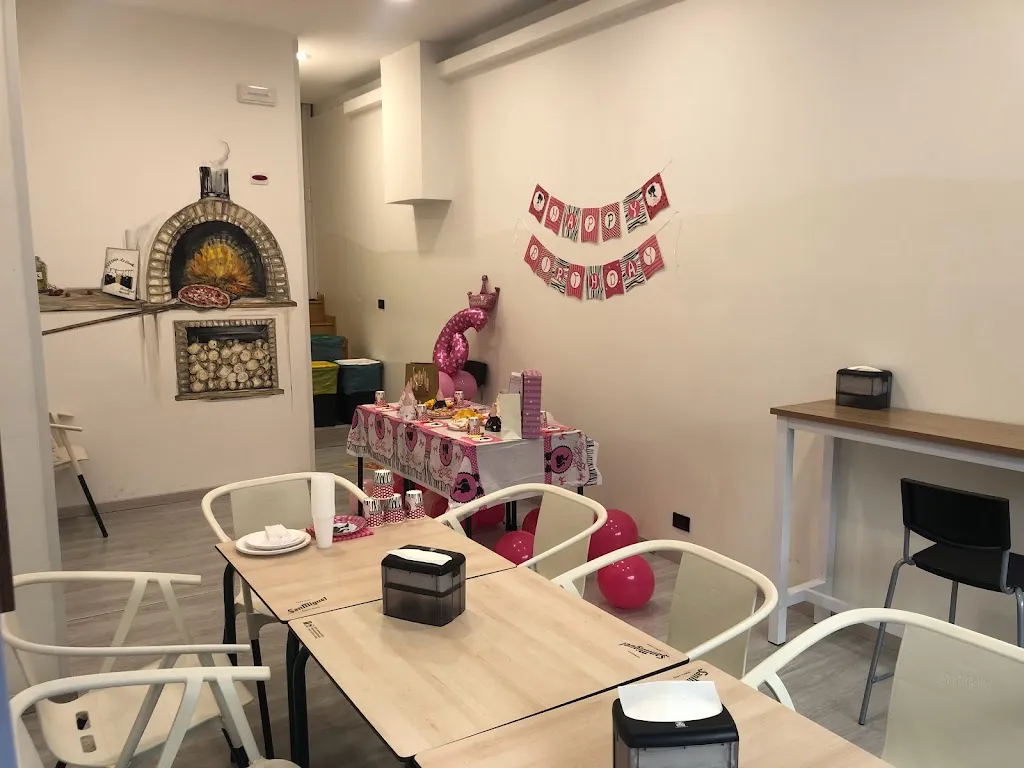 Pizzeria le Casette di Nasini Stefano restaurant in Macerata