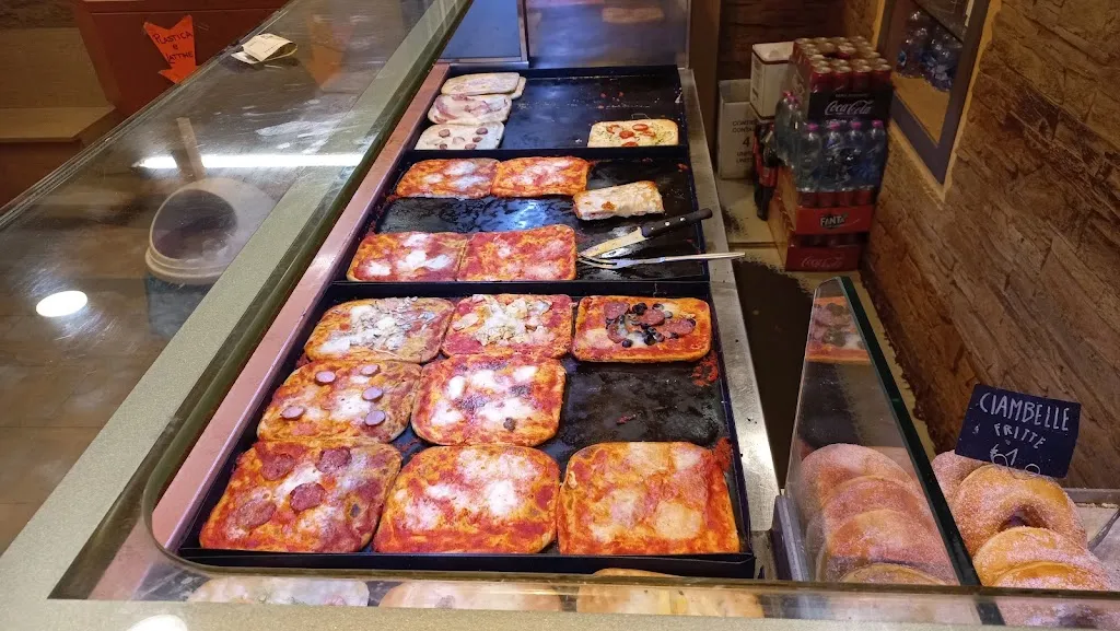 Roberto Giangrossi_Pizzeria Cairoli_Macerata_review