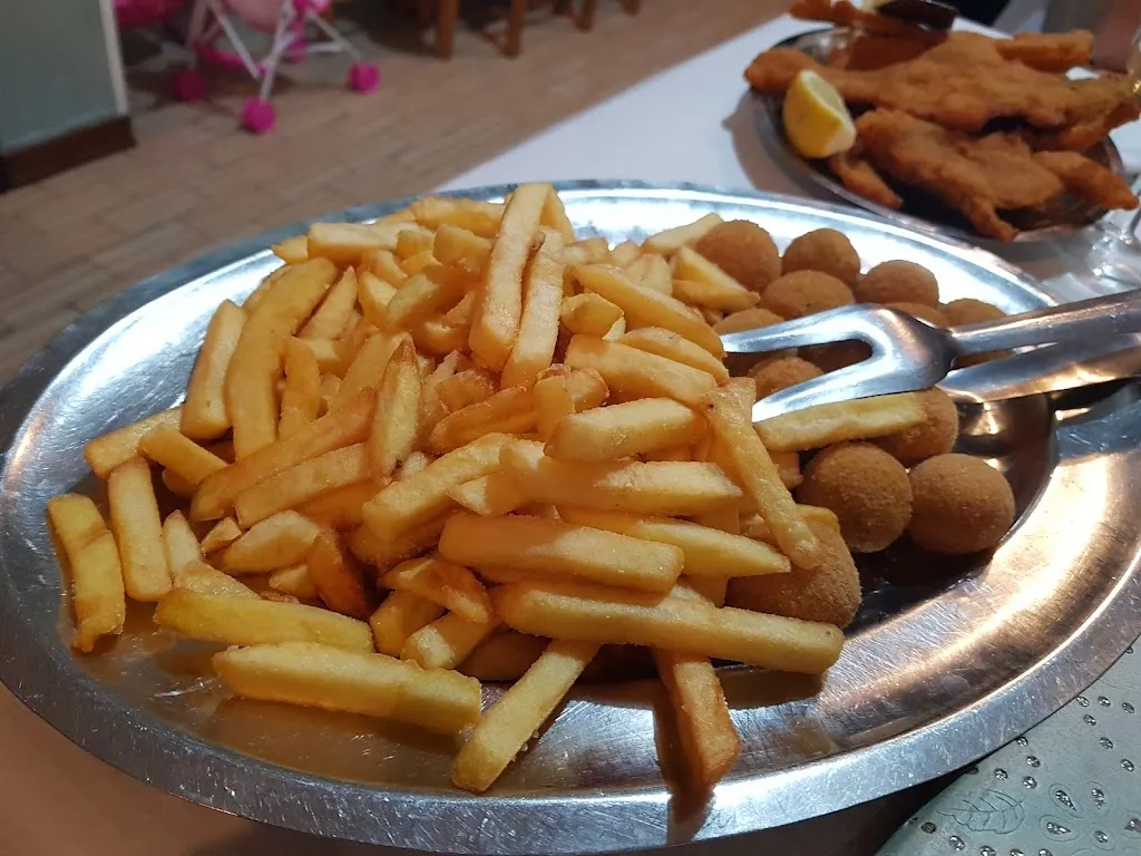 Ristorante Monte dei Pini_Monsampietro Morico_slider_image_2