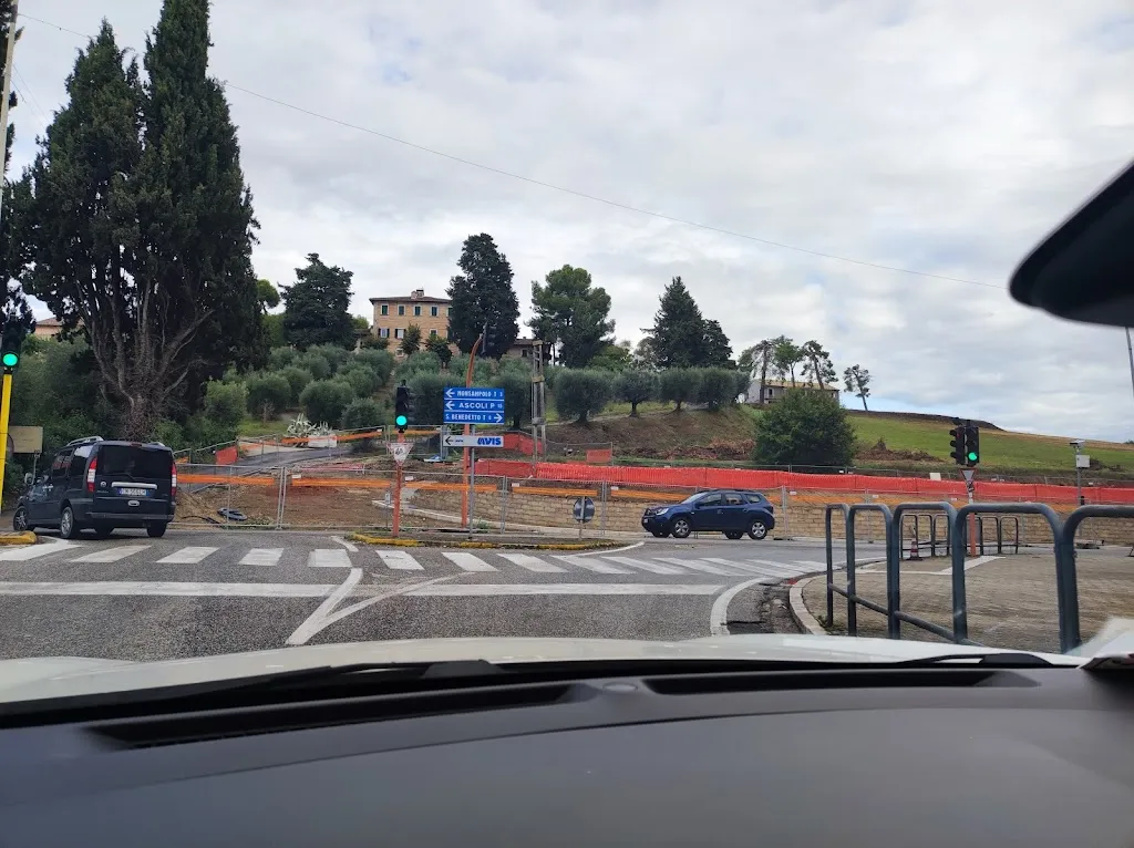 Alberto Forlenza_Villa dei Priori_Monsampolo del Tronto_review