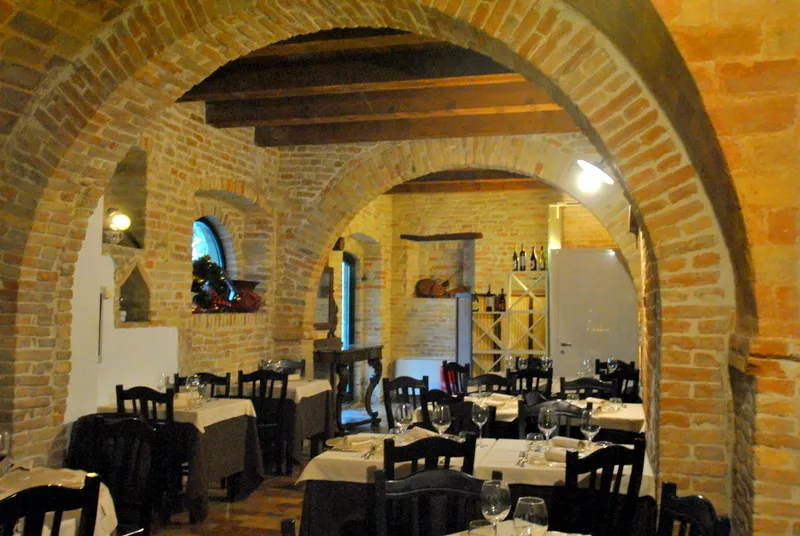 Villa dei Priori_Monsampolo del Tronto_slider_image_1