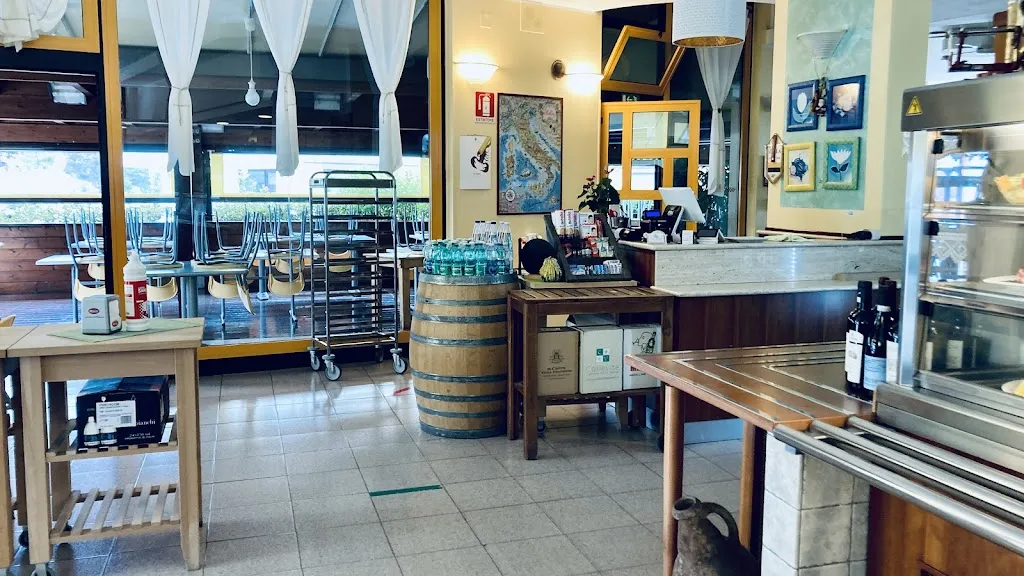 Pit Stop restaurant in Monsampolo del Tronto