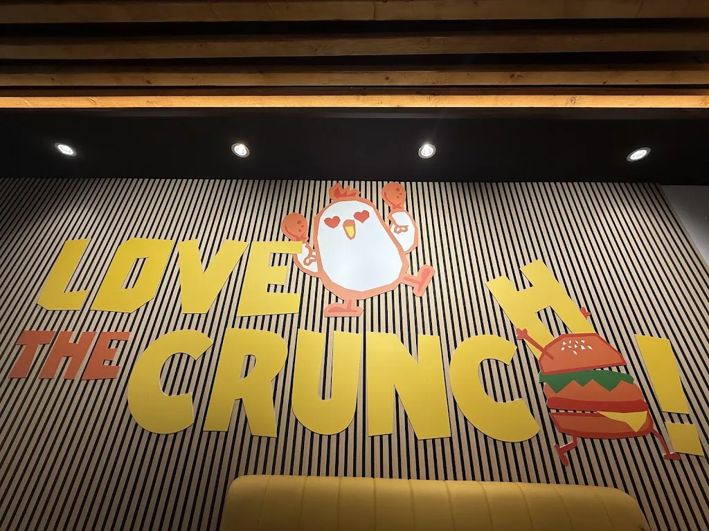 Angela Zhu_Mokja! Crispy Fried Chicken_Mogliano_review