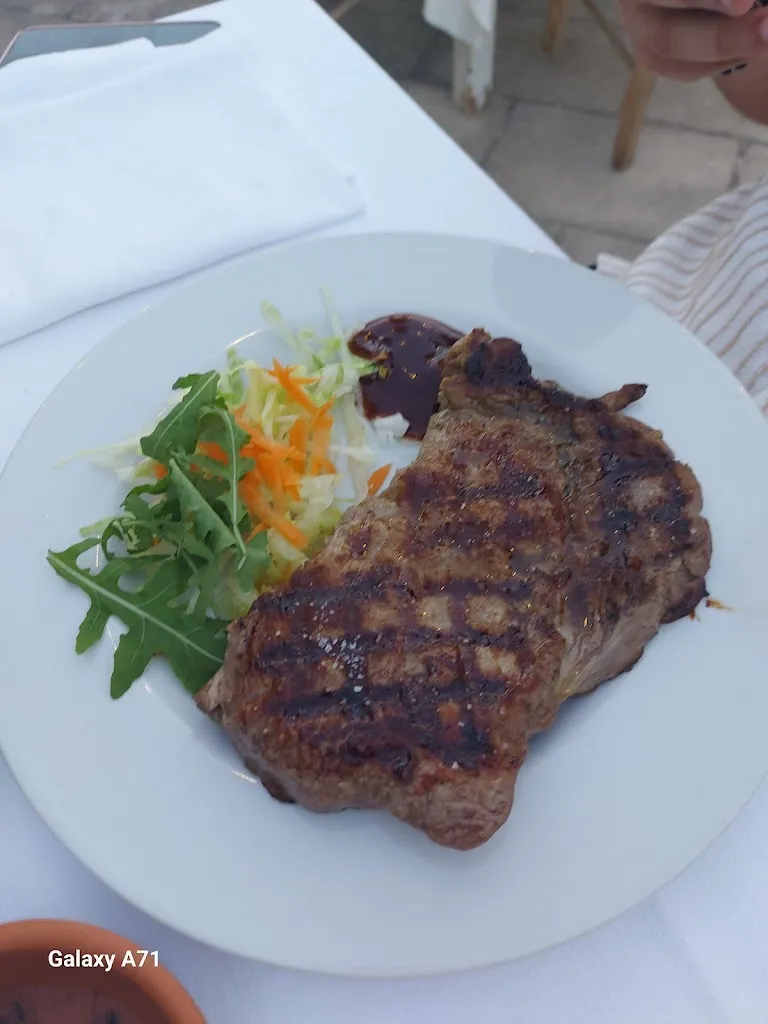 Giovanna Selvaggio_WHITE restaurant_Casarano_review