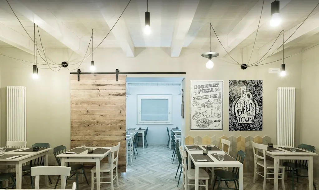 Pizzeria Capriccio restaurant in Monsano