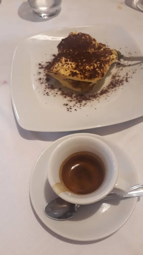 Edyta Obrzut_Chiostro Dell'avis_Mondolfo_recensione