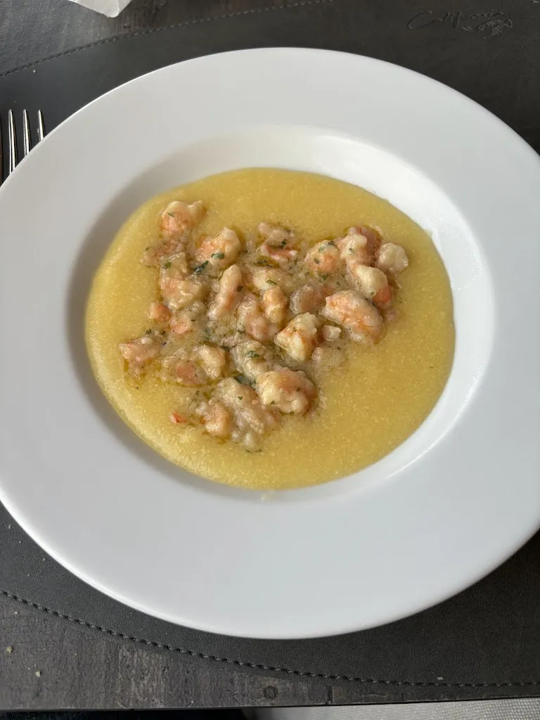 stoneage Minerals Adam T_Ristorante California_Mondolfo_review