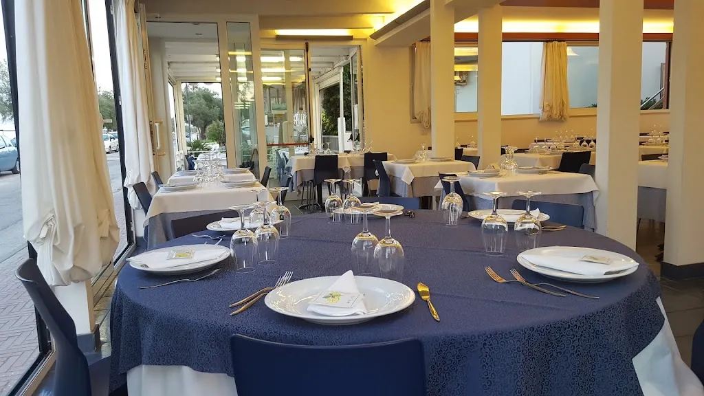 Ristorante La voce del mare Marotta restaurant in Mondolfo