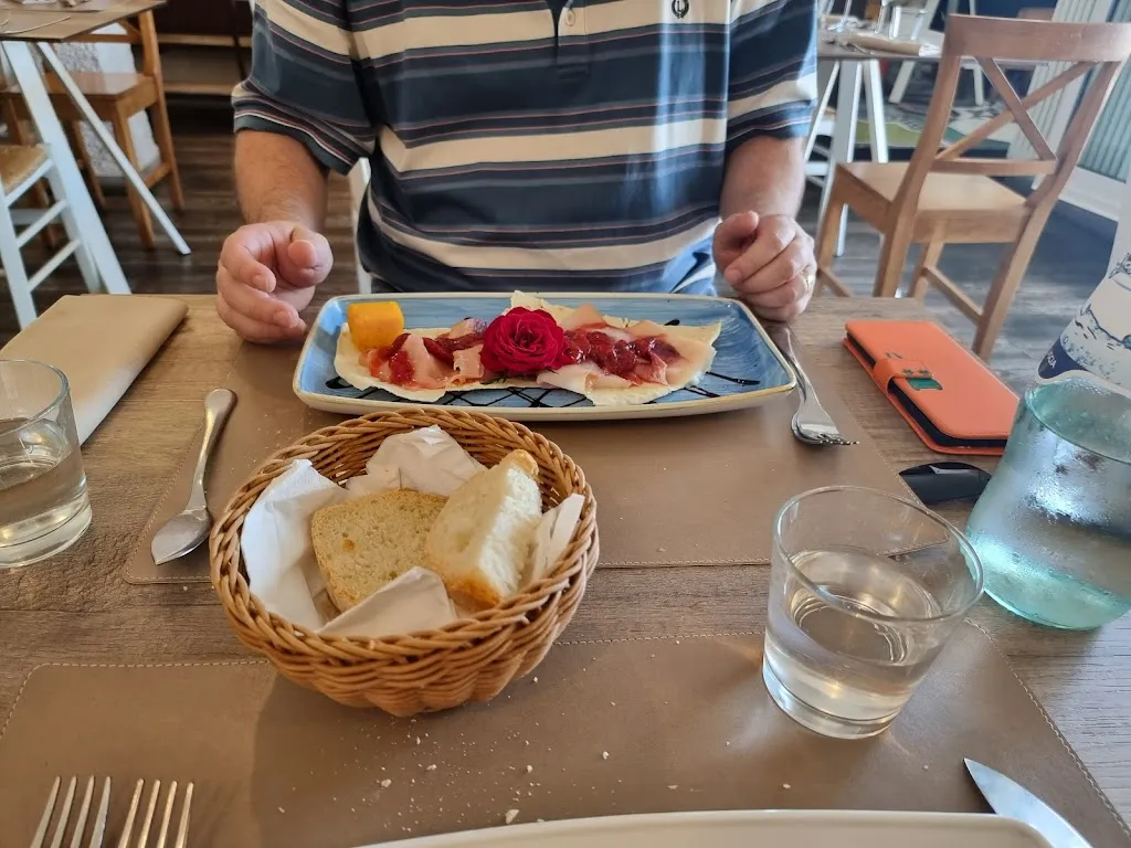 Tracy Brooke_El Gatt Ristorante di pesce-B&B lungomare Marotta_Mondolfo_review