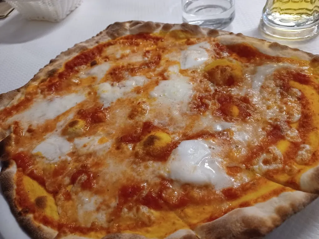 Pizzeria 4 Venti_Montalto delle Marche_slider_image_2