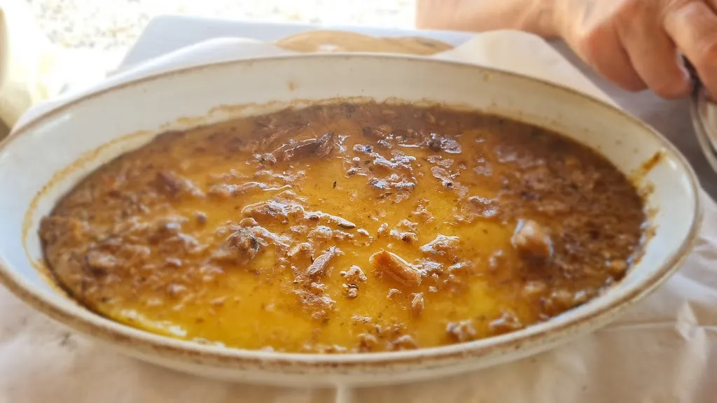 Donald Canavan_Agriturismo Due Pini_Montalto delle Marche_review