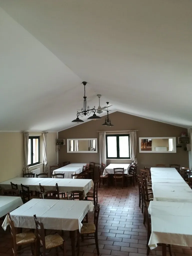 Agriturismo Due Pini_Montalto delle Marche_slider_image_2